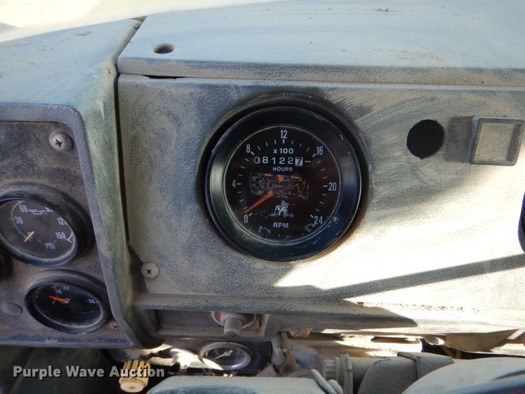 image for item ES9670 2000 Mack RD690S  ready mix truck