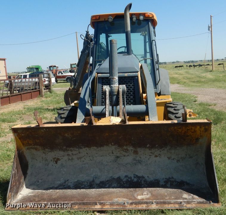 image for item FI9119 2011 John Deere 310SJ  backhoe