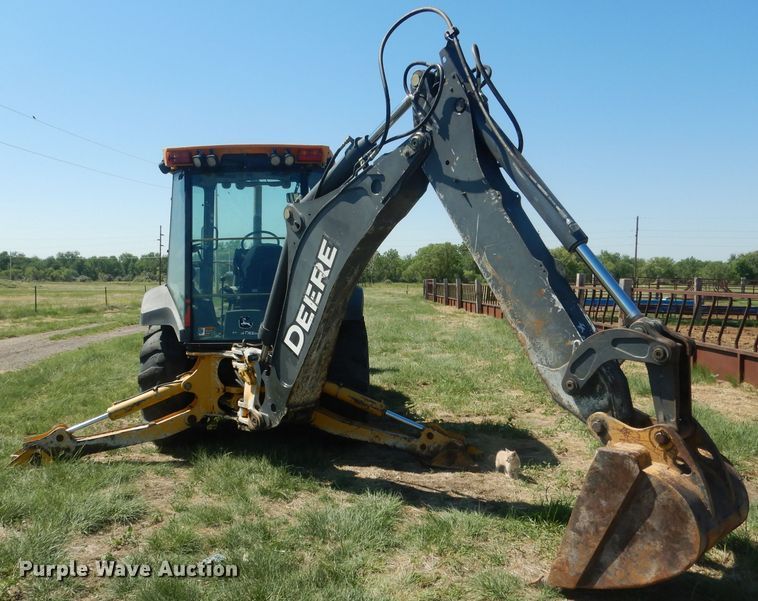 image for item FI9119 2011 John Deere 310SJ  backhoe