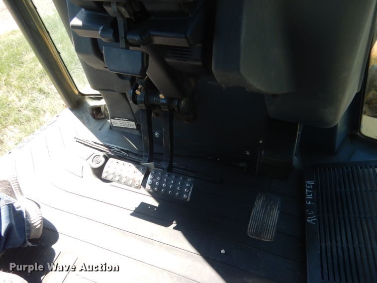 image for item FI9119 2011 John Deere 310SJ  backhoe