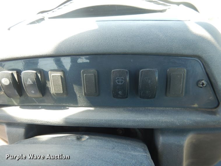 image for item FI9119 2011 John Deere 310SJ  backhoe