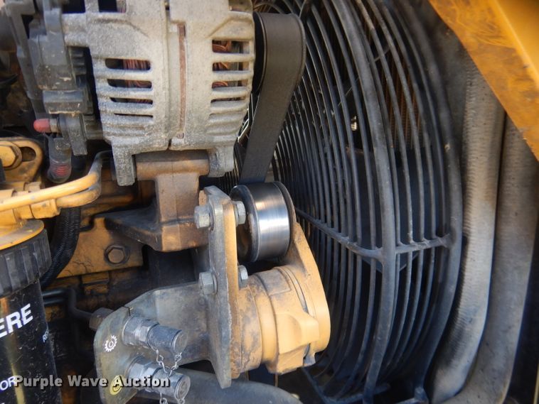 image for item FI9119 2011 John Deere 310SJ  backhoe