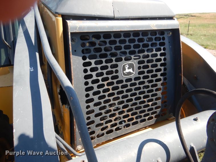 image for item FI9119 2011 John Deere 310SJ  backhoe