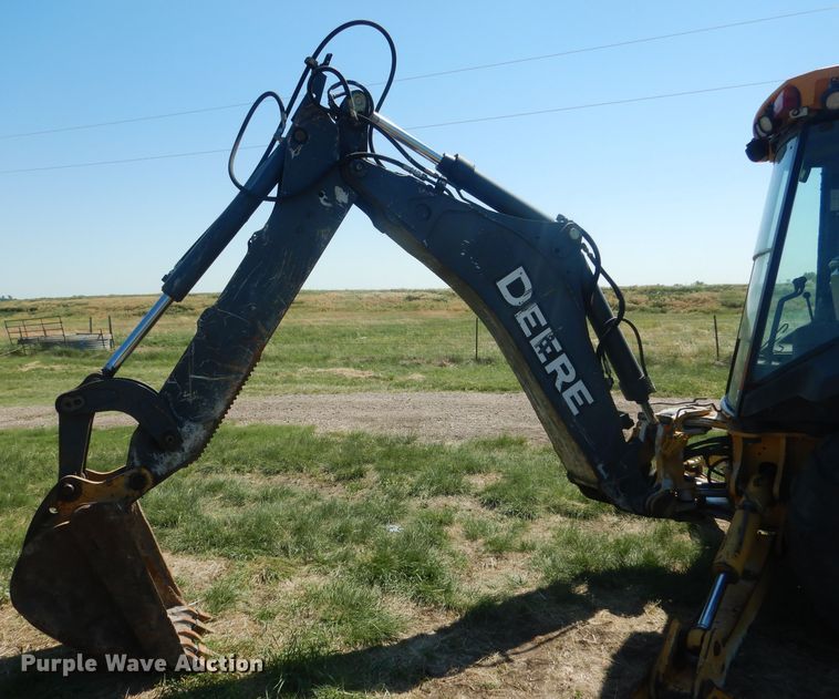 image for item FI9119 2011 John Deere 310SJ  backhoe