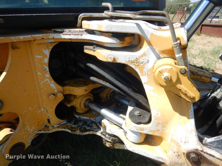 image for item FI9119 2011 John Deere 310SJ  backhoe