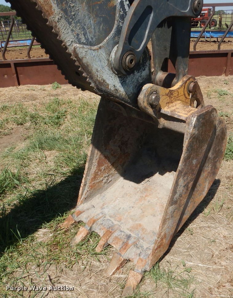 image for item FI9119 2011 John Deere 310SJ  backhoe