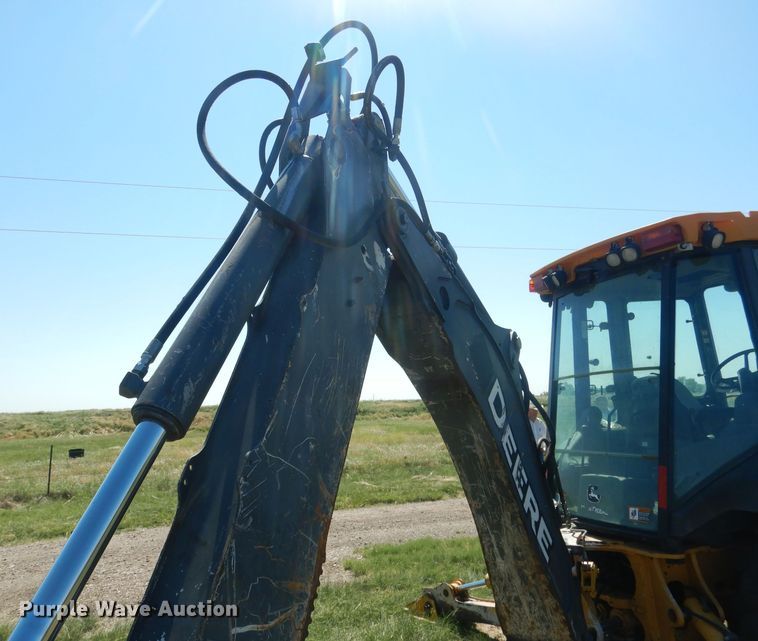 image for item FI9119 2011 John Deere 310SJ  backhoe