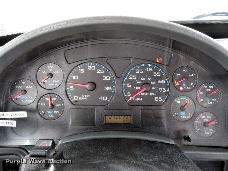 image for item FP9289 2004 International 4300  water truck