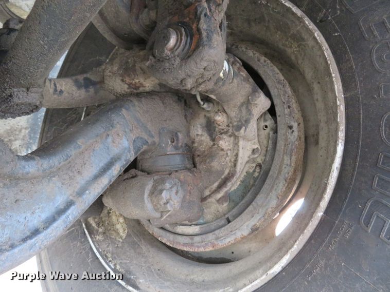 image for item FP9289 2004 International 4300  water truck