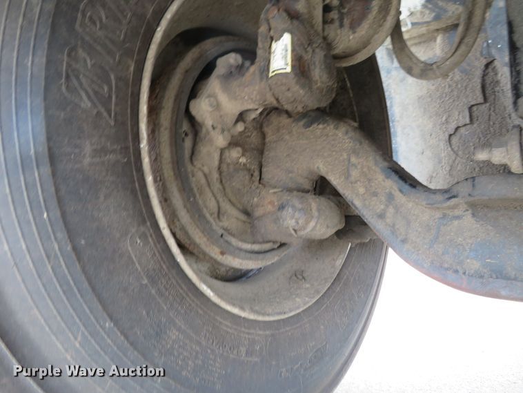 image for item FP9289 2004 International 4300  water truck