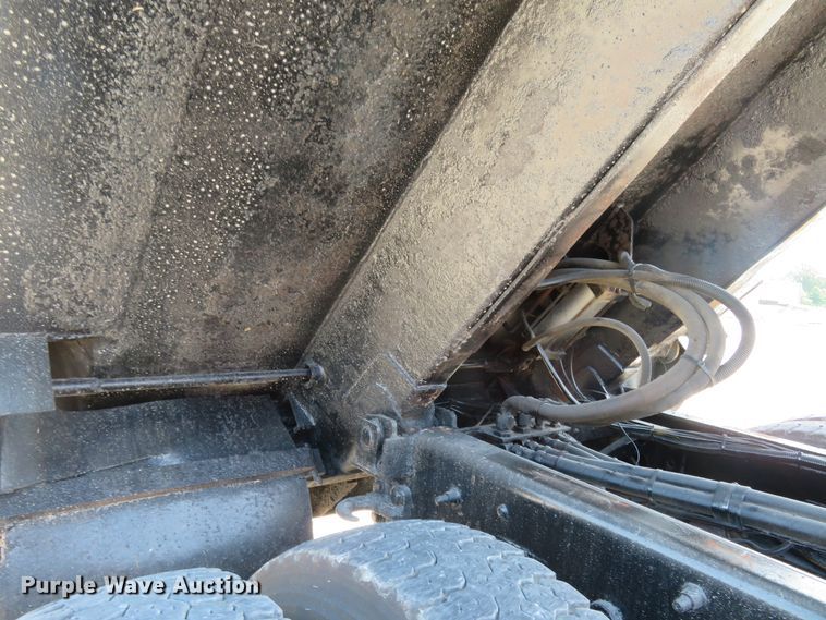 image for item FP9299 2009 International 7400 WorkStar  dump truck