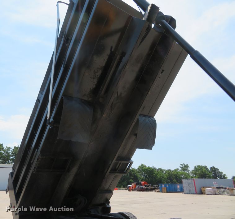 image for item FP9299 2009 International 7400 WorkStar  dump truck