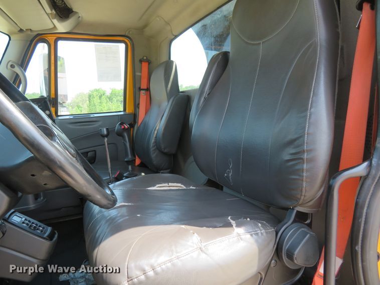 image for item FP9299 2009 International 7400 WorkStar  dump truck