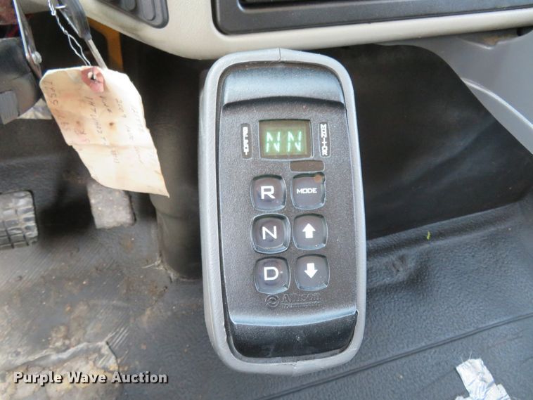 image for item FP9299 2009 International 7400 WorkStar  dump truck