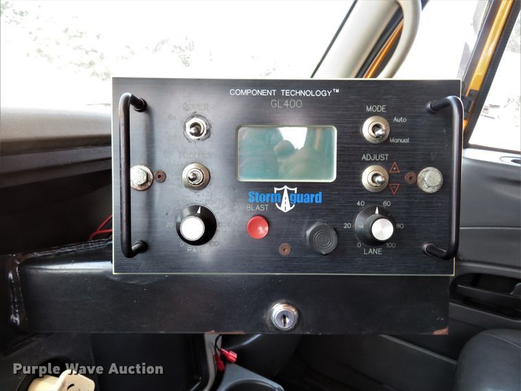 image for item FP9299 2009 International 7400 WorkStar  dump truck