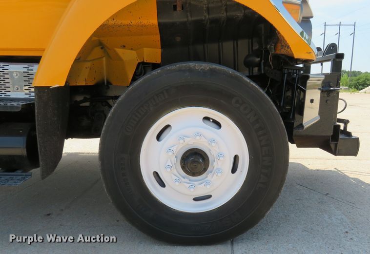 image for item FP9299 2009 International 7400 WorkStar  dump truck