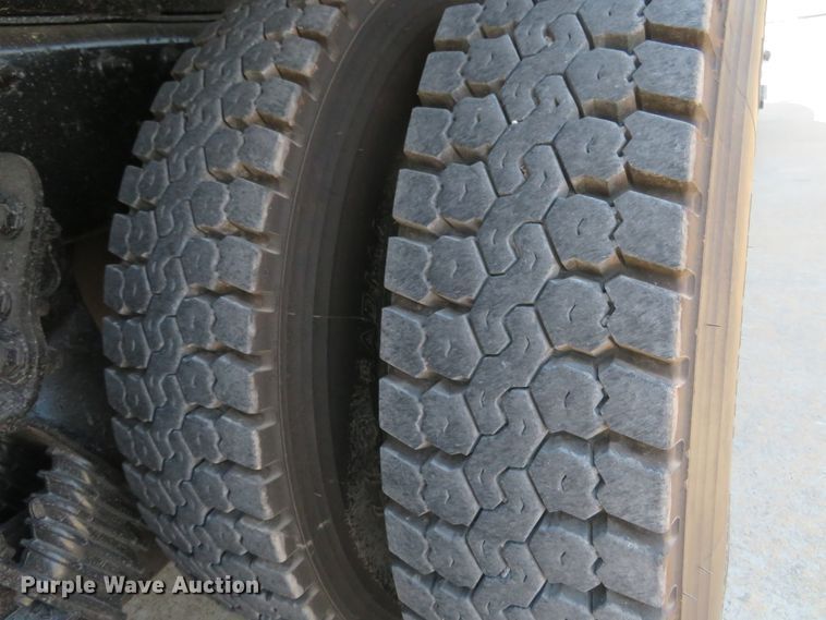 image for item FP9299 2009 International 7400 WorkStar  dump truck