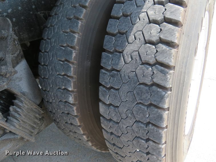 image for item FP9299 2009 International 7400 WorkStar  dump truck