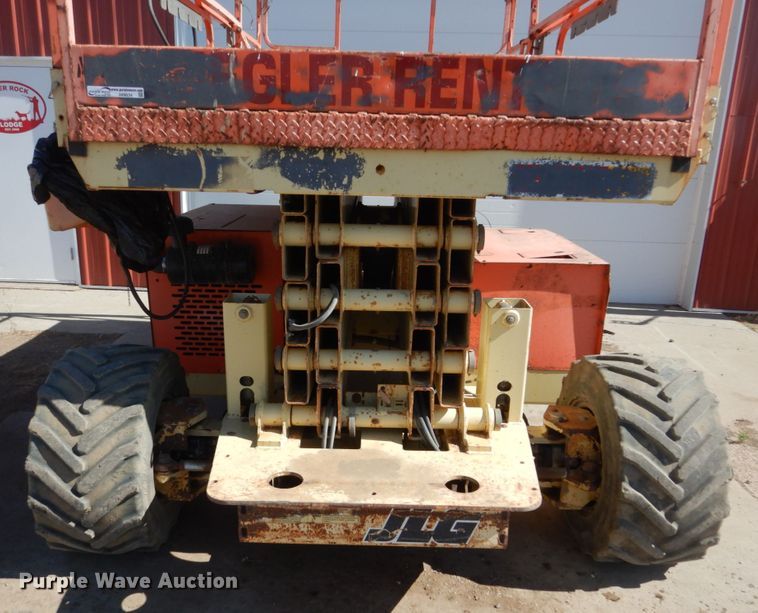 image for item HI9834 2001 JLG 33RTS  scissor lift
