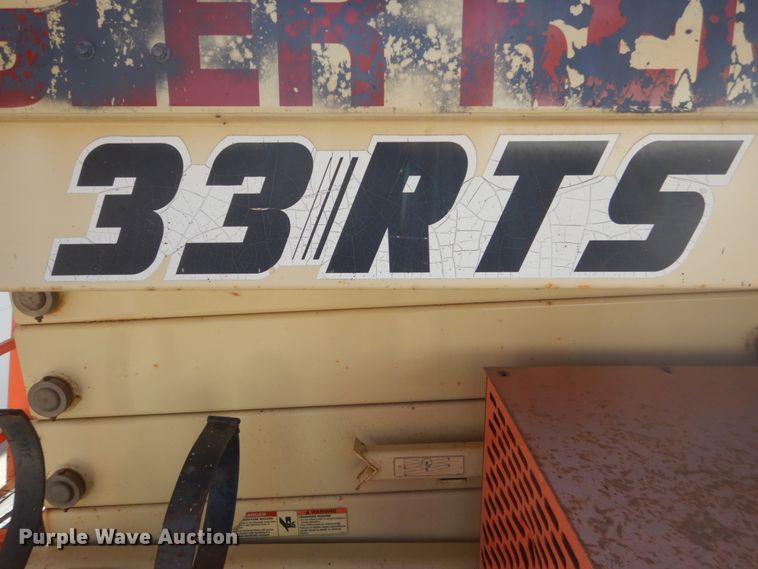 image for item HI9834 2001 JLG 33RTS  scissor lift