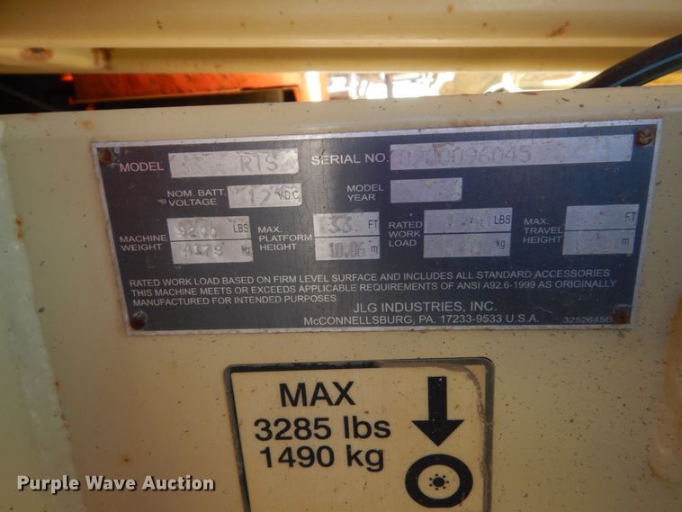 image for item HI9834 2001 JLG 33RTS  scissor lift