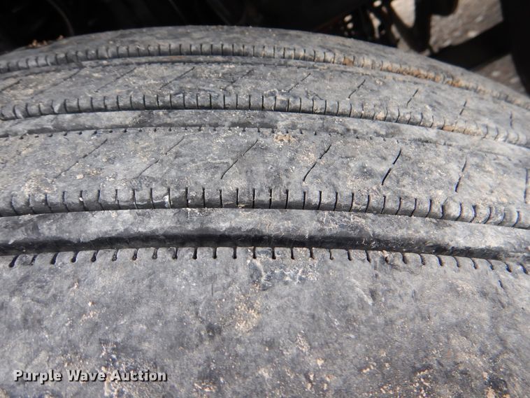 image for item HL9490 2010 Freightliner Business Class M2  dump truck