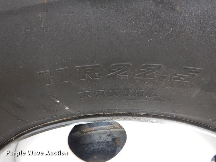 image for item HL9490 2010 Freightliner Business Class M2  dump truck