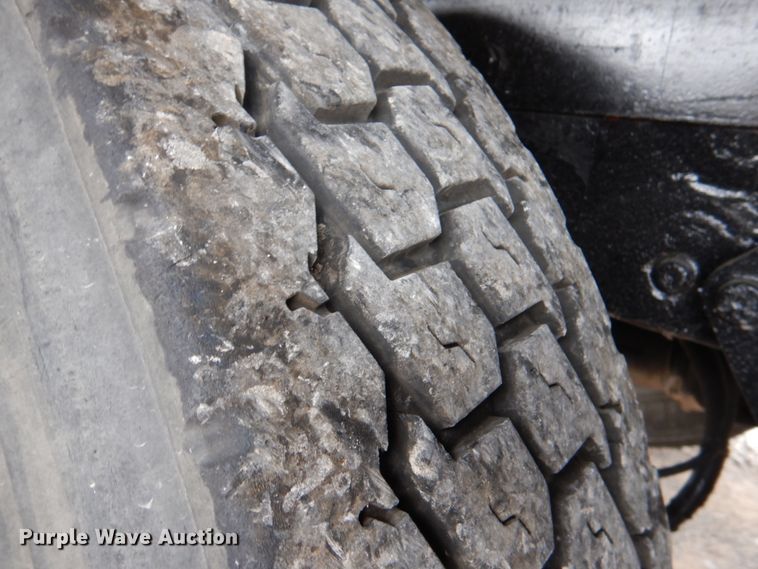 image for item HL9490 2010 Freightliner Business Class M2  dump truck