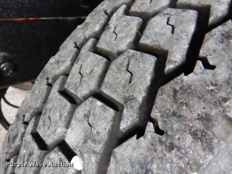 image for item HL9490 2010 Freightliner Business Class M2  dump truck