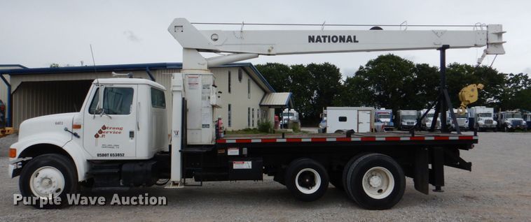 image for item HL9491 1995 International 4700  crane truck