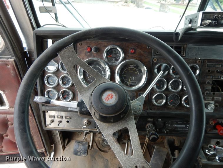 image for item HO9494 1987 Kenworth W900  dump truck