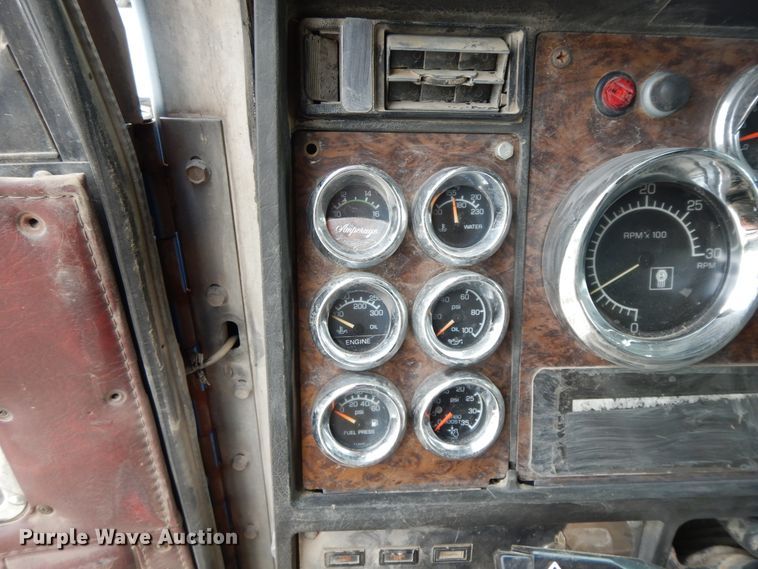 image for item HO9494 1987 Kenworth W900  dump truck