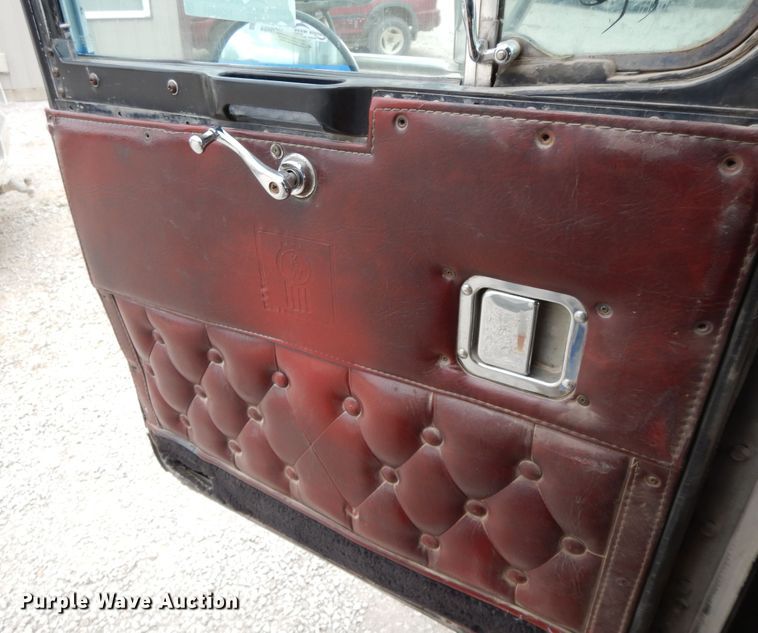 image for item HO9494 1987 Kenworth W900  dump truck