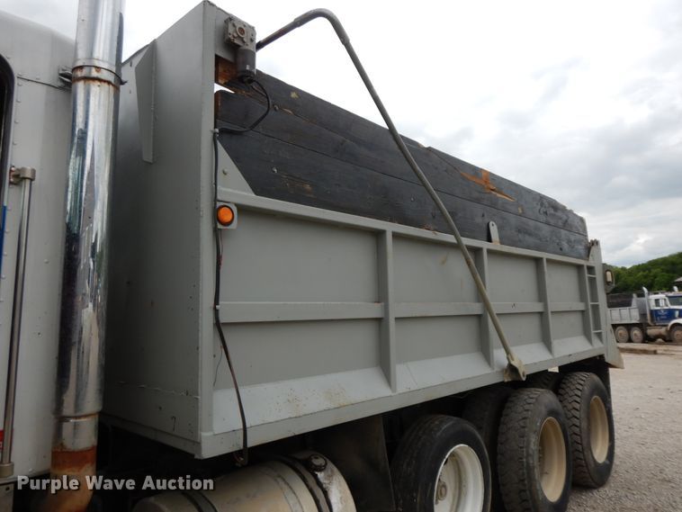 image for item HO9494 1987 Kenworth W900  dump truck