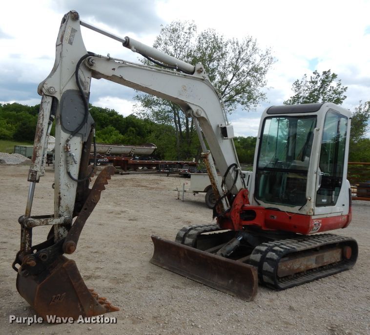image for item HO9495 1999 Takeuchi TB145  mini excavator