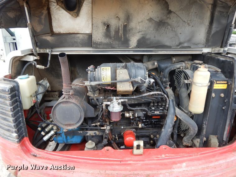 image for item HO9495 1999 Takeuchi TB145  mini excavator