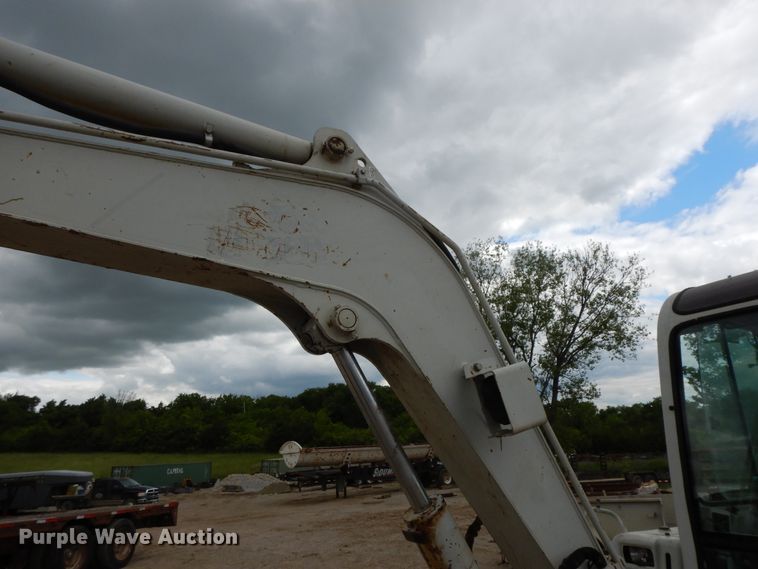 image for item HO9495 1999 Takeuchi TB145  mini excavator