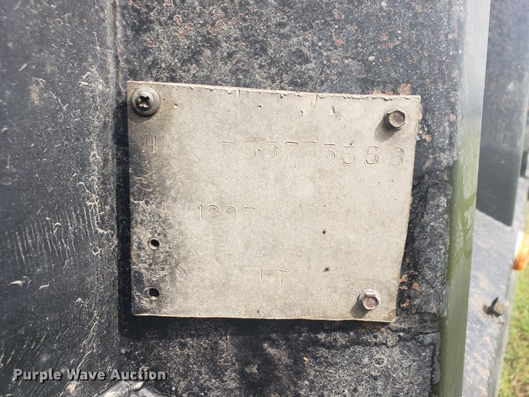 image for item HP9500 1999 International 8100  dump truck