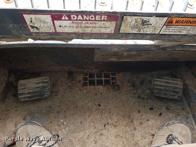 image for item HP9508 2008 Takeuchi TL140  tracked skid steer loader