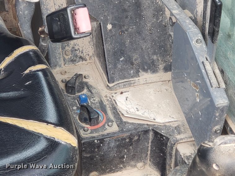 image for item HP9508 2008 Takeuchi TL140  tracked skid steer loader