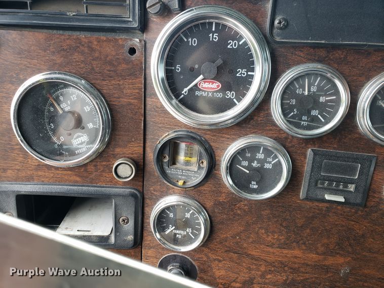 image for item HP9512 1994 Peterbilt 377  dump truck