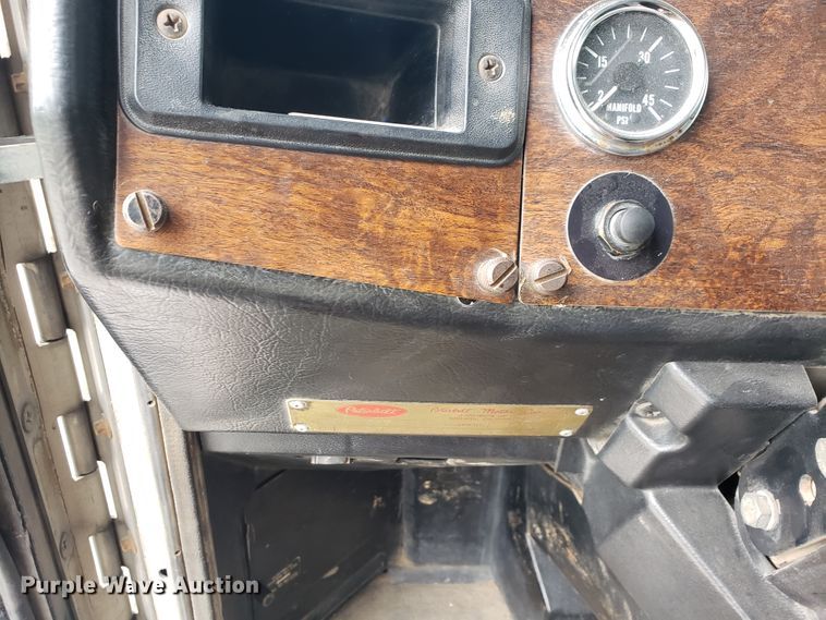 image for item HP9512 1994 Peterbilt 377  dump truck