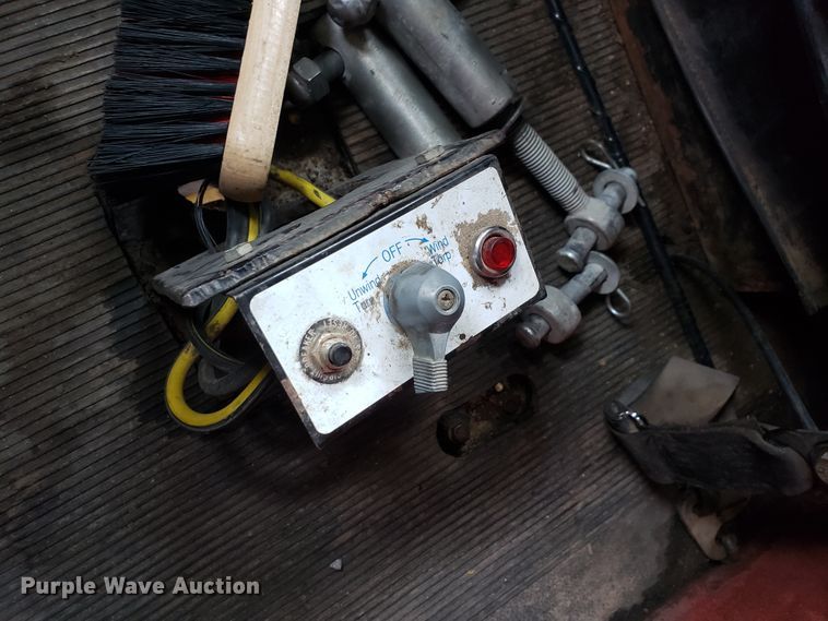 image for item HP9512 1994 Peterbilt 377  dump truck