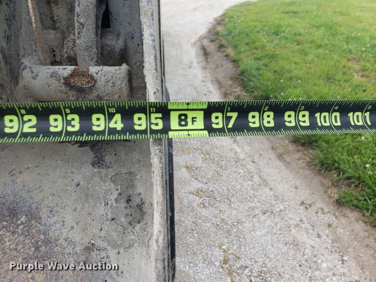 image for item HP9512 1994 Peterbilt 377  dump truck