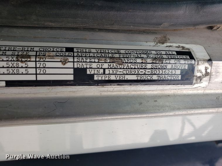 image for item HP9512 1994 Peterbilt 377  dump truck