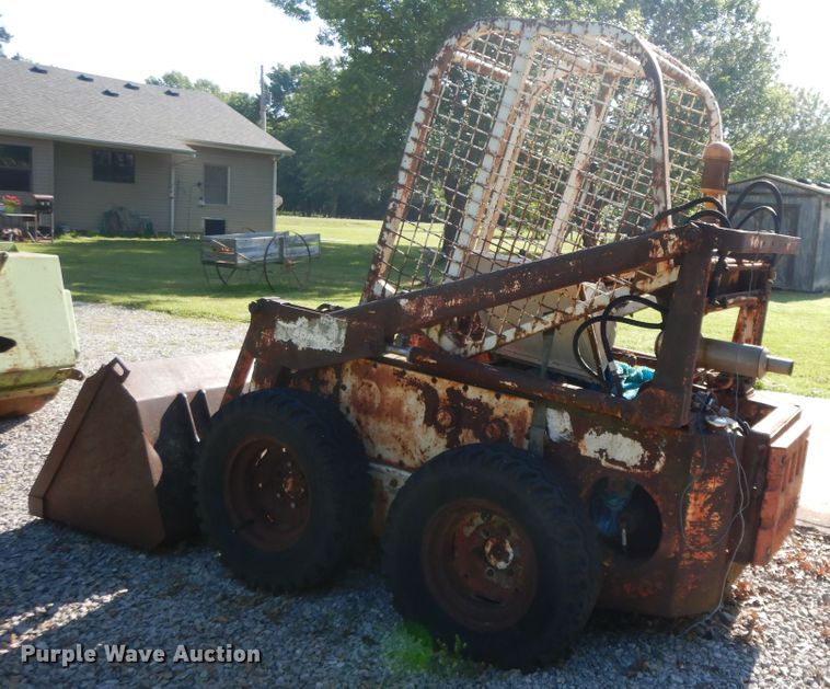 image for item HP9548 1963 Bobcat 600  skid steer loader