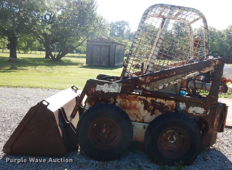 image for item HP9548 1963 Bobcat 600  skid steer loader