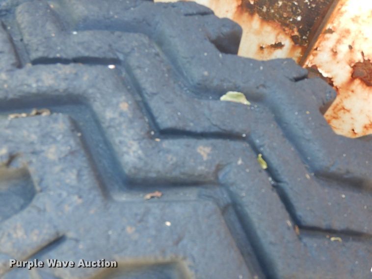 image for item HP9548 1963 Bobcat 600  skid steer loader