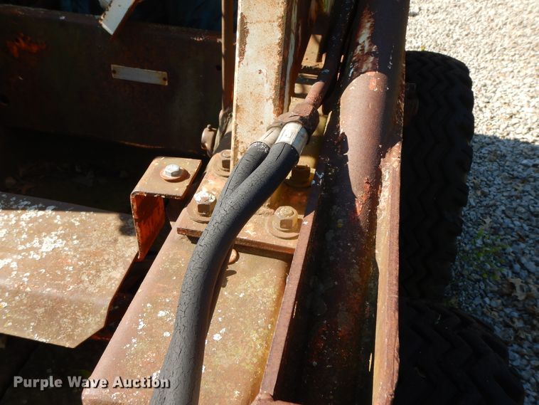 image for item HP9548 1963 Bobcat 600  skid steer loader