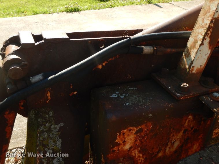 image for item HP9548 1963 Bobcat 600  skid steer loader